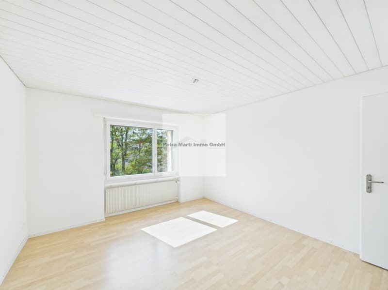 Schöne 4.5-Zimmerwohnung im 1. OG (10)