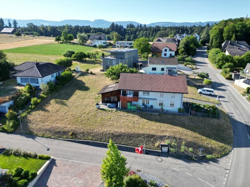 Einfamilienhaus mit Einliegerwohnung (1)