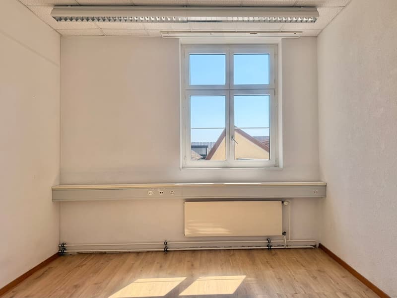 198 m² offices in an excellent location (6)