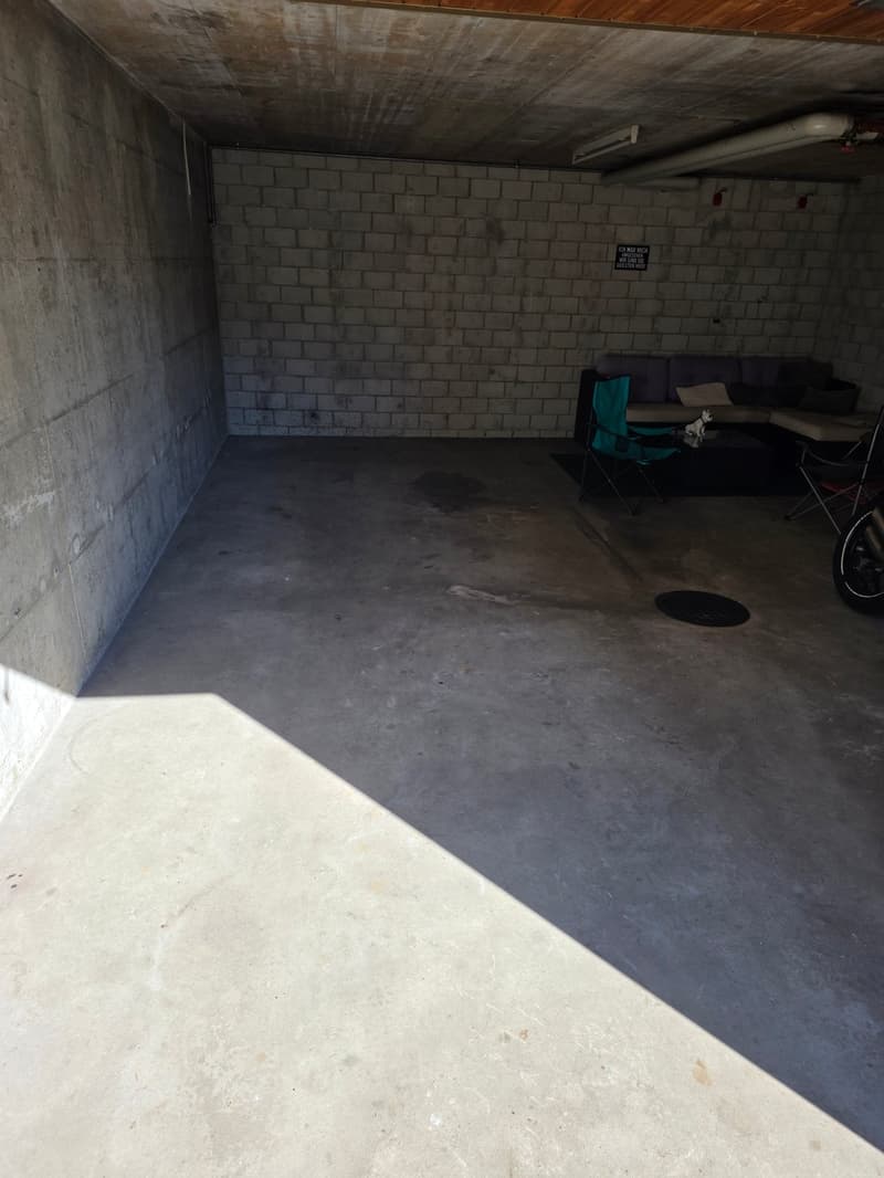 Garagenbox zu vermieten (2)