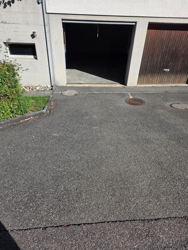 Garagenbox zu vermieten (3)