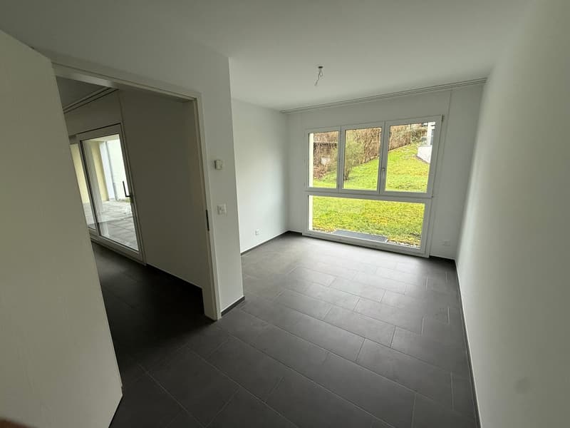 Appartement attractif de 3,5 pièces avec terrasse et jardin à Safenwil (12)