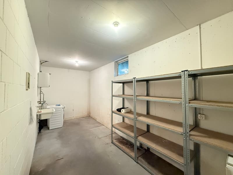 Appartement attractif de 3,5 pièces avec terrasse et jardin à Safenwil (14)