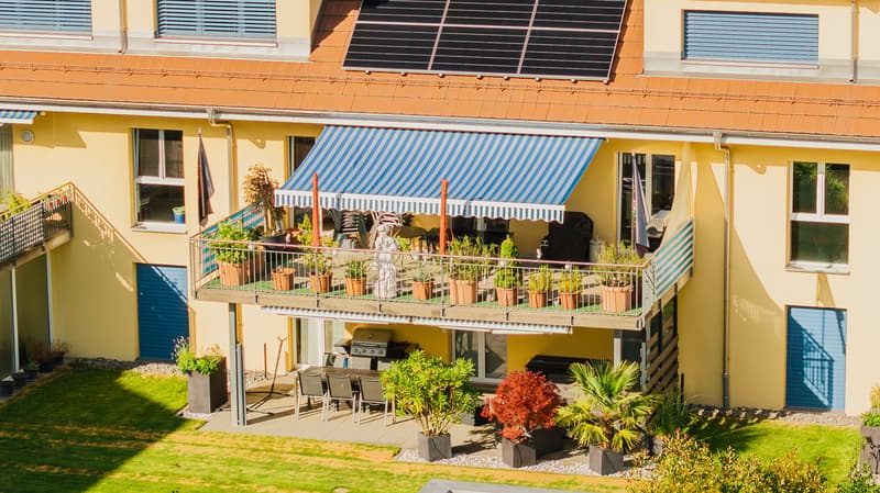 Charmante 3.5-Zimmer-Wohnung mit Balkon und herrlicher Aussicht in Lostorf (2)
