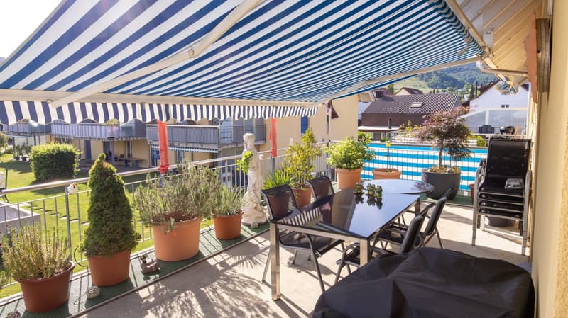 Charmante 3.5-Zimmer-Wohnung mit Balkon und herrlicher Aussicht in Lostorf (14)