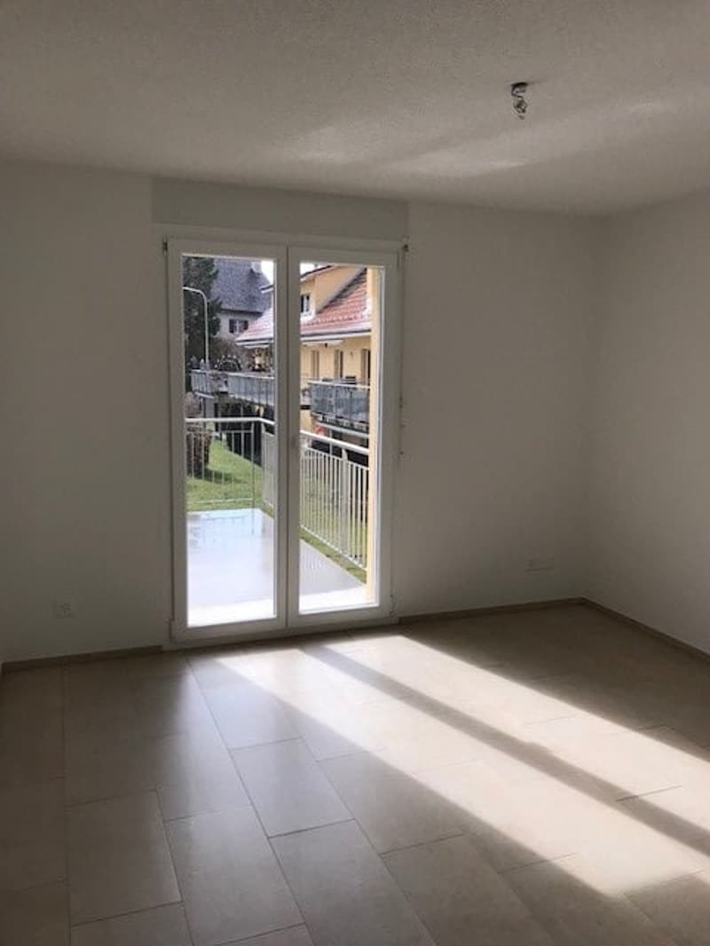 Charmante 3.5-Zimmer-Wohnung mit Balkon und herrlicher Aussicht in Lostorf (13)