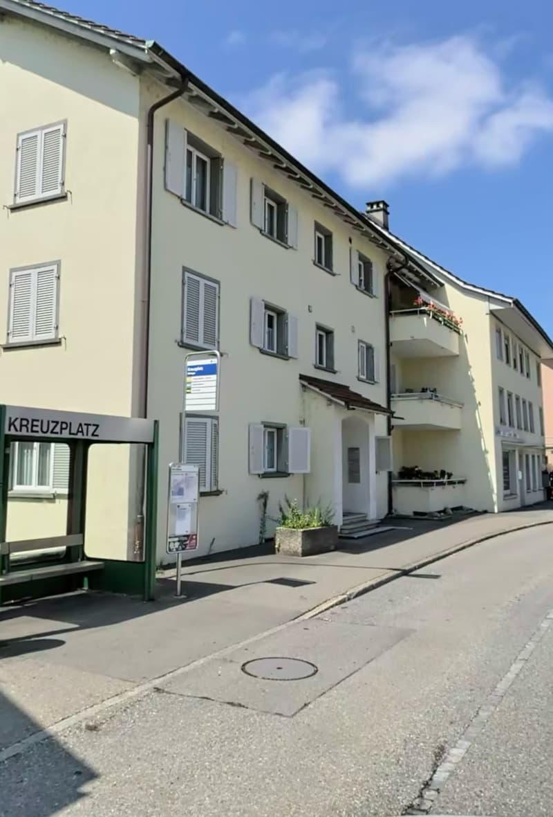 GROSSZÜGIGE 5-ZIMMER-WOHNUNG IN OFTRINGEN (1)