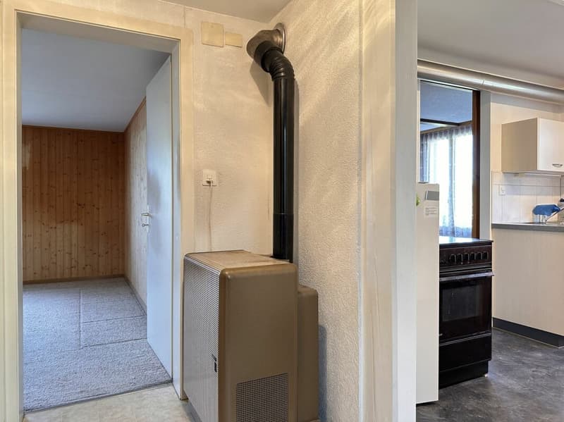 5-room single-family house, in need of renovation, with potential and building land reserve (7)