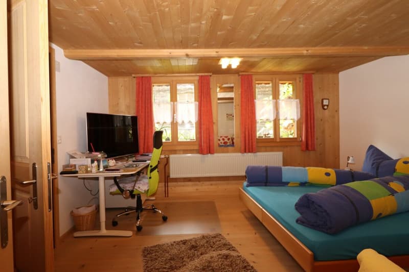 Appartamento di 3 camere, piano terra con giardino (6)