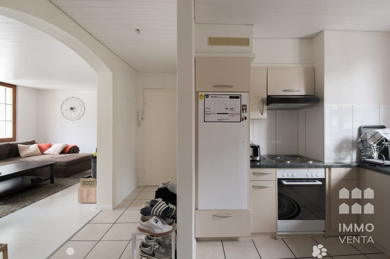 3.5-Zimmer-Wohnung in Biel/Bienne - zentral und sonnig (3)