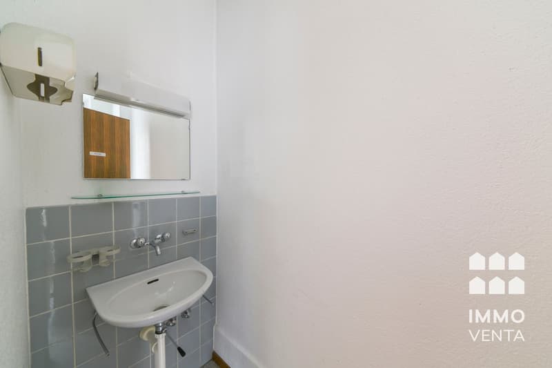 Moderne Büroräume am Unteren Quai in Biel (10)