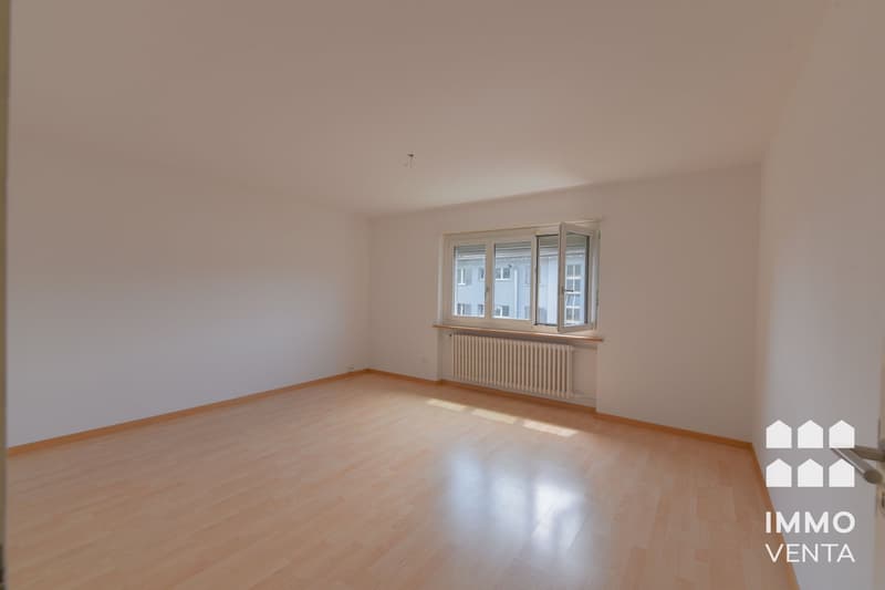 3-Zimmer-Dachwohnung in Brügg (4)