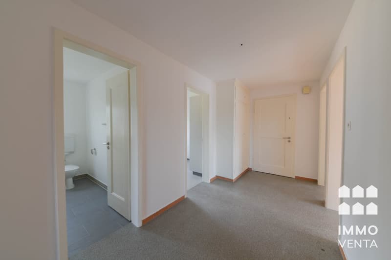 3-Zimmer-Dachwohnung in Brügg (2)
