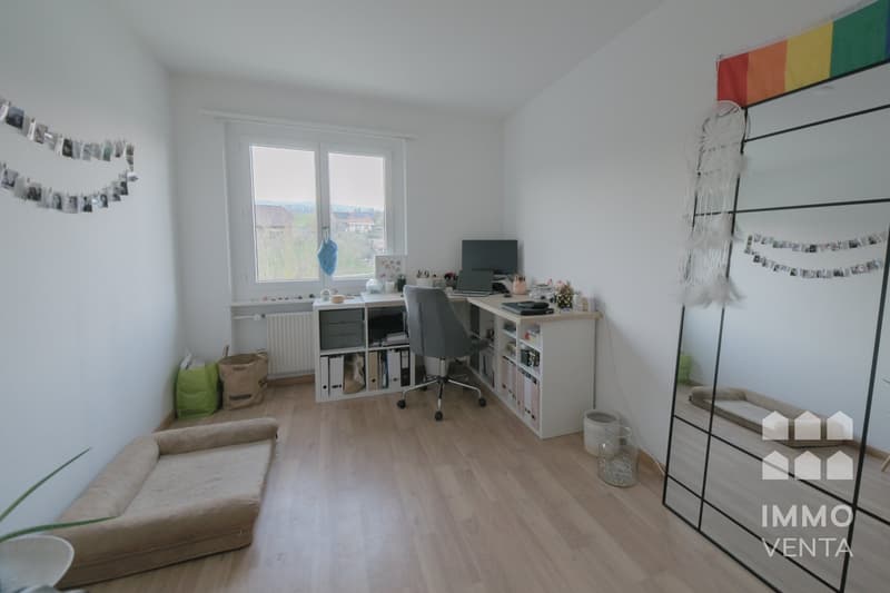Appartement 3 pièces avec balcon à Aegerten directement sur l'Aare (5)