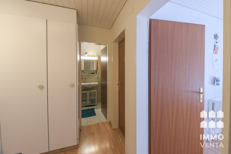Duplex 3½ WHG im Grünen mit grosser Terrasse un Gartensitzplatz (11)