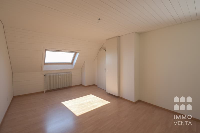 Sonnige 3-Zimmer-Maisonette mit Balkon / Duplex lumineux de 3 pièces avec balcon (15)