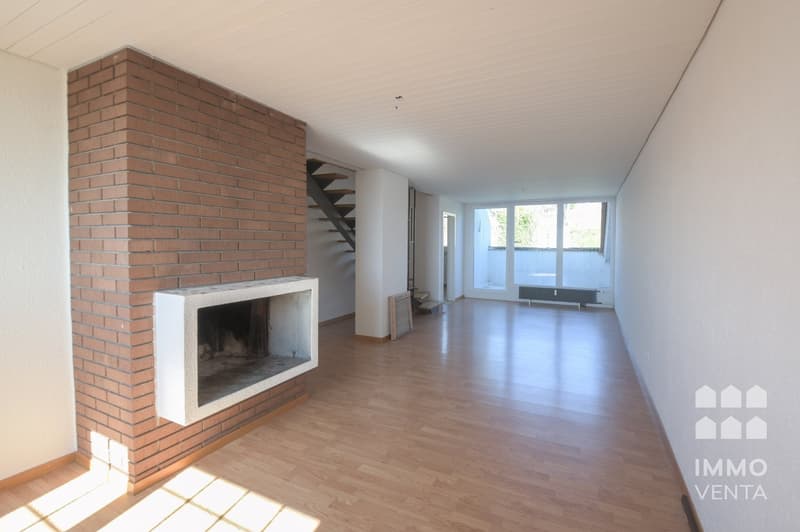 Sonnige 3-Zimmer-Maisonette mit Balkon / Duplex lumineux de 3 pièces avec balcon (3)