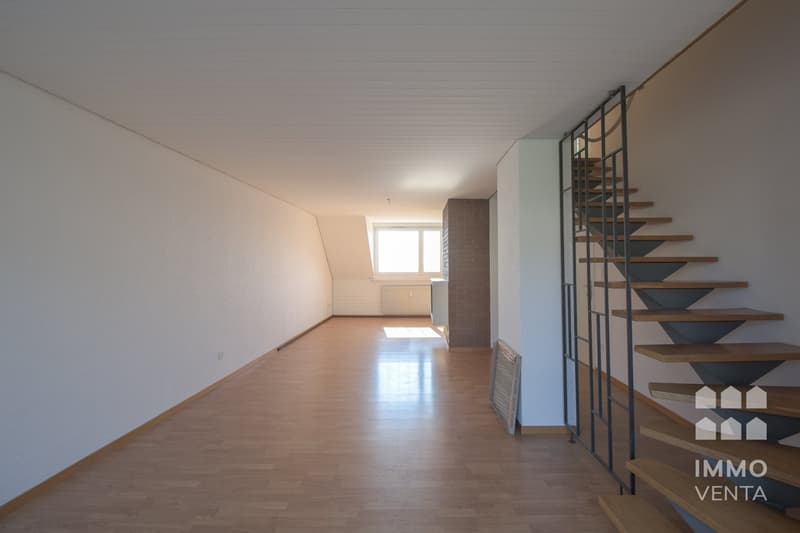 Sonnige 3-Zimmer-Maisonette mit Balkon / Duplex lumineux de 3 pièces avec balcon (11)