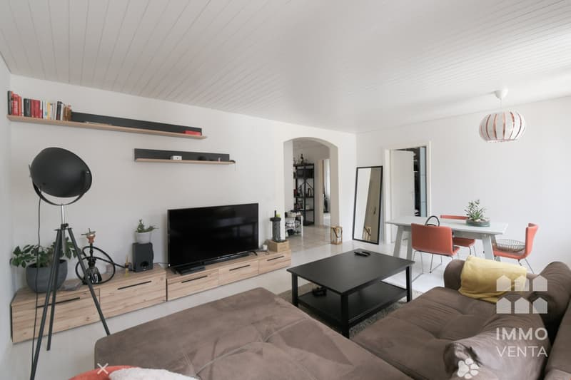 3.5-Zimmer-Wohnung in Biel/Bienne - zentral und sonnig (2)