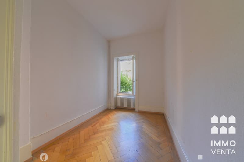 Helle 3-Zimmer-Altbauwohnung im Erdgeschoss – Biel/Bienne (7)
