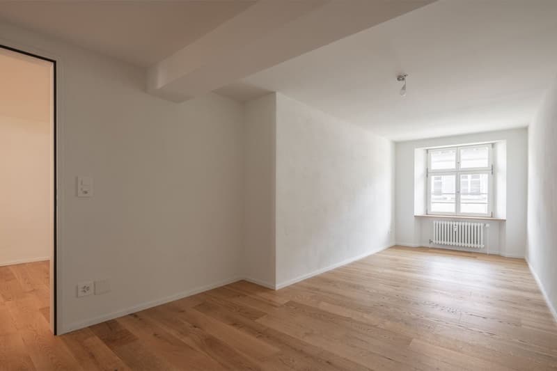 Charmant appartement de 4,5 pièces dans un immeuble ancien avec balcon à Liestal – disponible immédiatement (10)