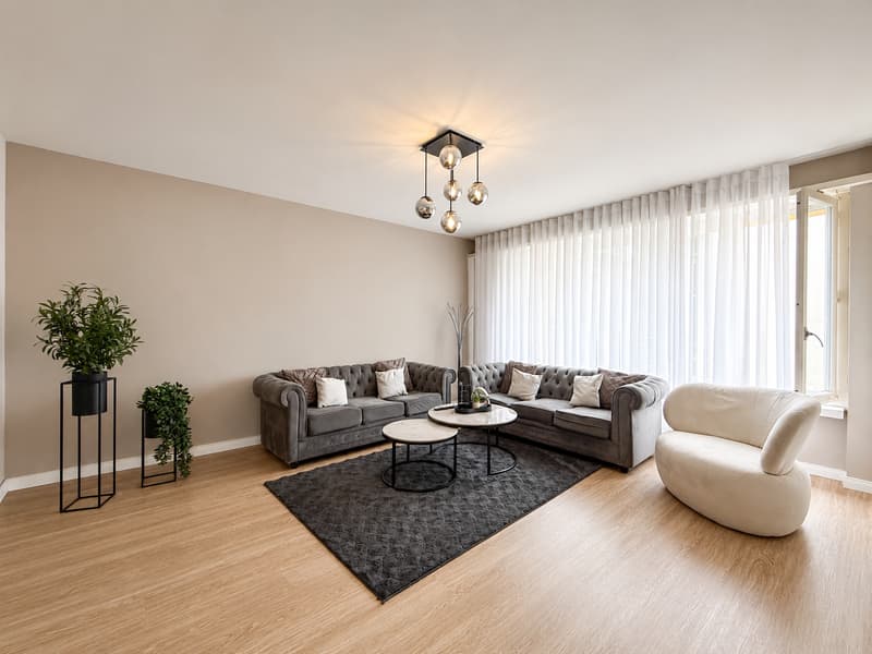 Bright 4.5-room apartment with balcony in Kreuzlingen – freshly renovated! (2)