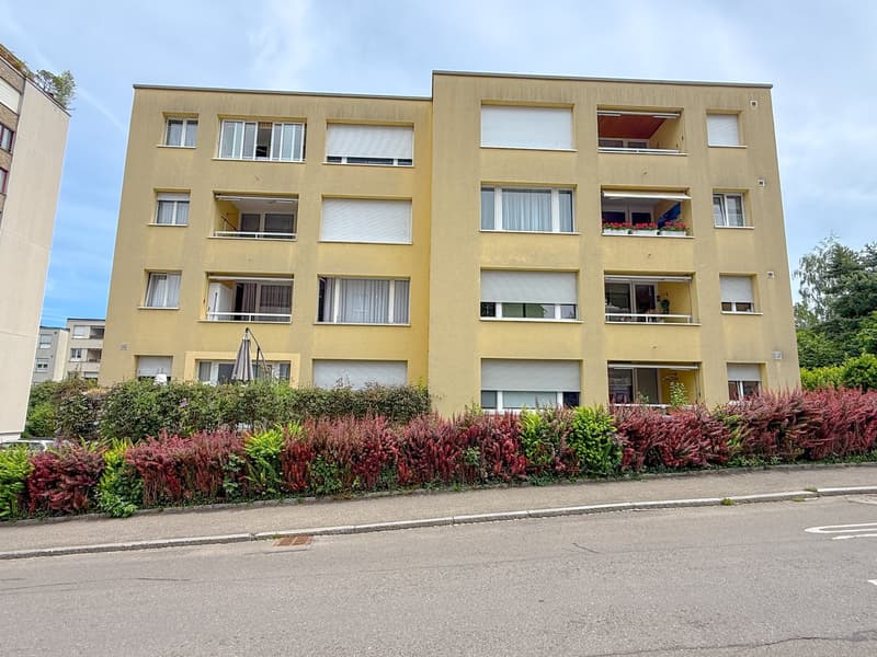 Helle 4-Zimmer-Wohnung mit Balkon in Kreuzlingen – frisch renoviert! (13)