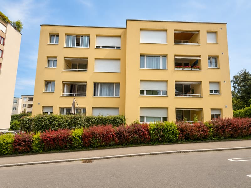 Bright 4.5-room apartment with balcony in Kreuzlingen – freshly renovated! (12)