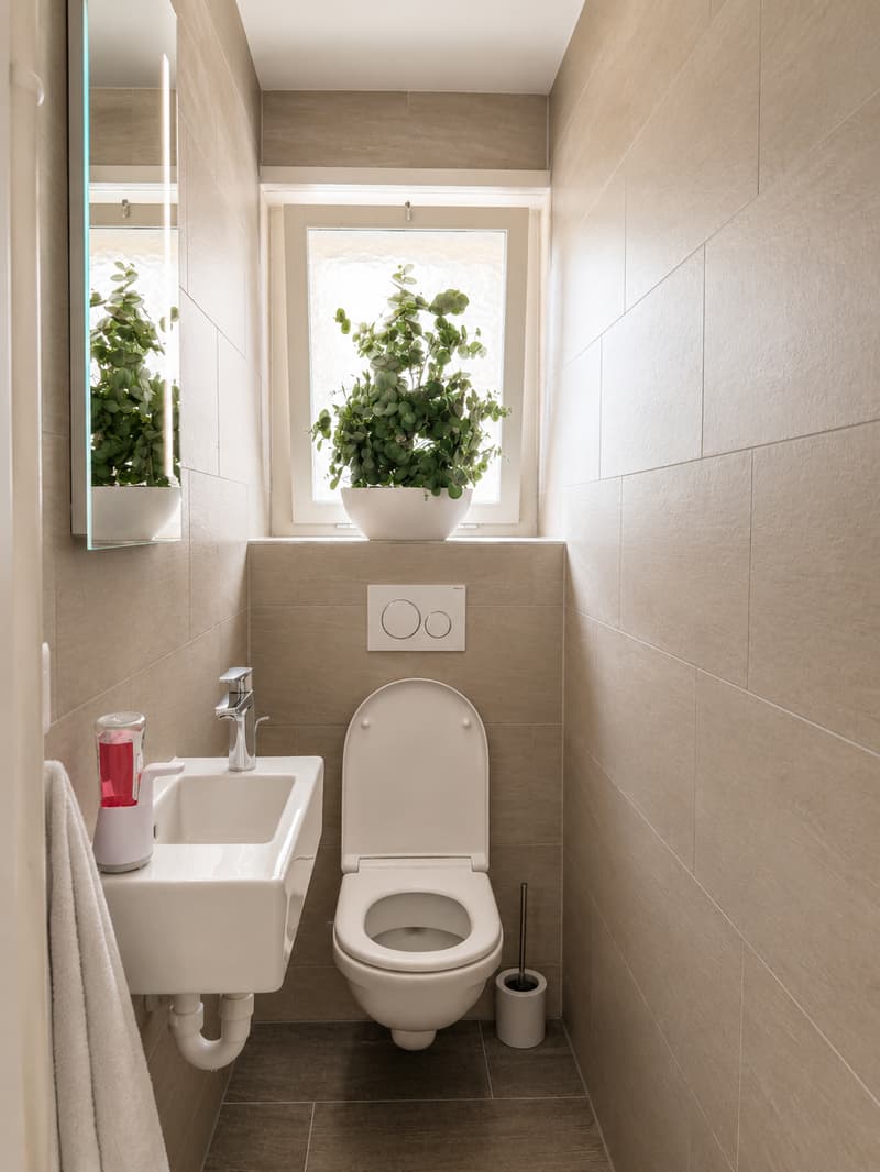 Bright 4.5-room apartment with balcony in Kreuzlingen – freshly renovated! (9)