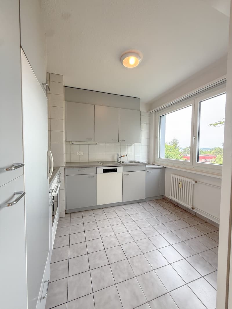 Charmante 4.5-Zimmer-Wohnung mit Balkon und schöner Aussicht in Rorschacherberg (12)