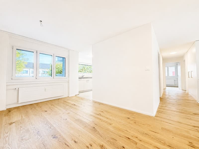 Moderne 4.5-Zimmer-Wohnung in kernsanierter Liegenschaft – Frühester Bezug ab 1. Dezember 2026 (9)