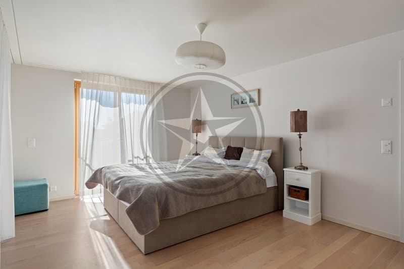 Spacieux appartement traversant de 3,5 pièces avec grand balcon (6)