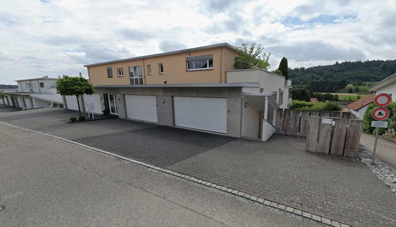 Appartement de jardin 4,5 pièces avec double garage (2)