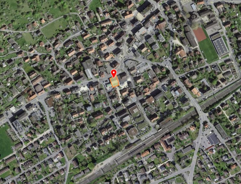 2-room apartment in Lengnau BE – Historic building with top location (4)