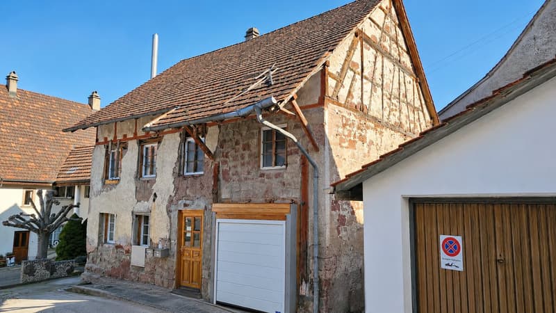 Single-family house in Schleitheim with great potential (1)