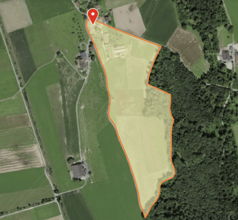 Grosszügiger Bauernhof mit landwirtschaftlichen Anlagen in Uttigen (2)