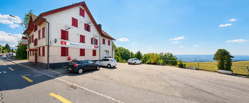 Mehrfamilienhaus & Gewerbe – Edlibach (1)