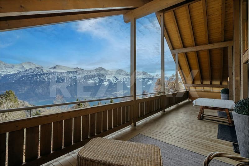 Exclusive penthouse apartment with a view and privacy (3)