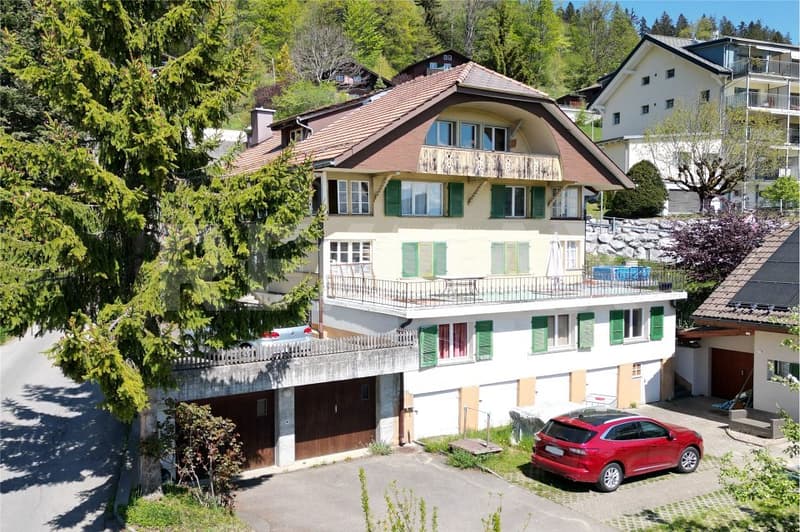 4-family house in a quiet, sunny location with a far-reaching view - rental property (12)