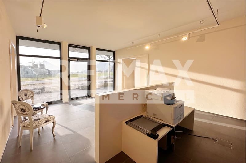Un lieu avec impact : espace commercial avec style et potentiel (8)