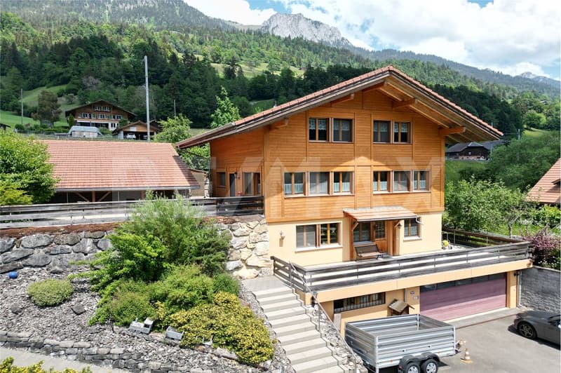Viel Haus fürs Geld - 7½ Zimmer mit Nebengebäude, nur 17 km von Spiez (2)