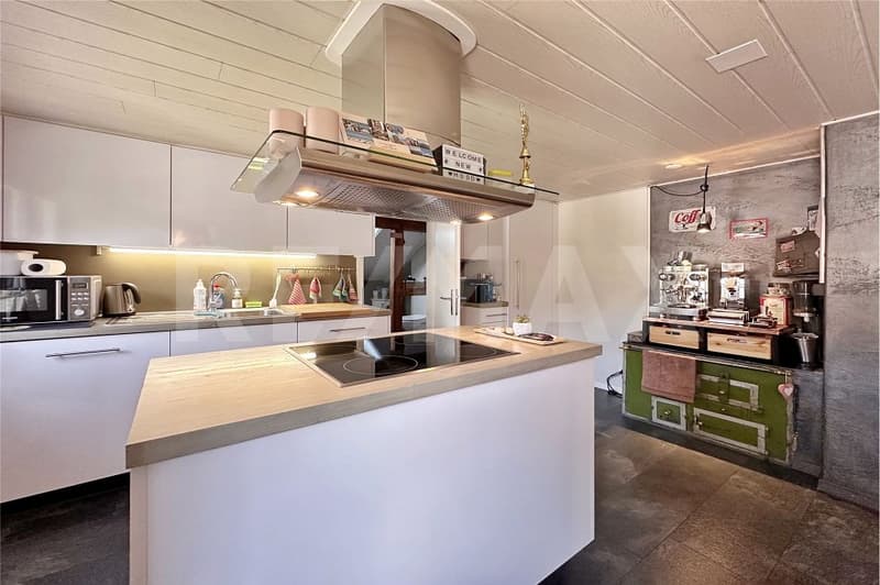 Dreifamilienhaus mit Charme - wohnen, vermieten und investieren (10)
