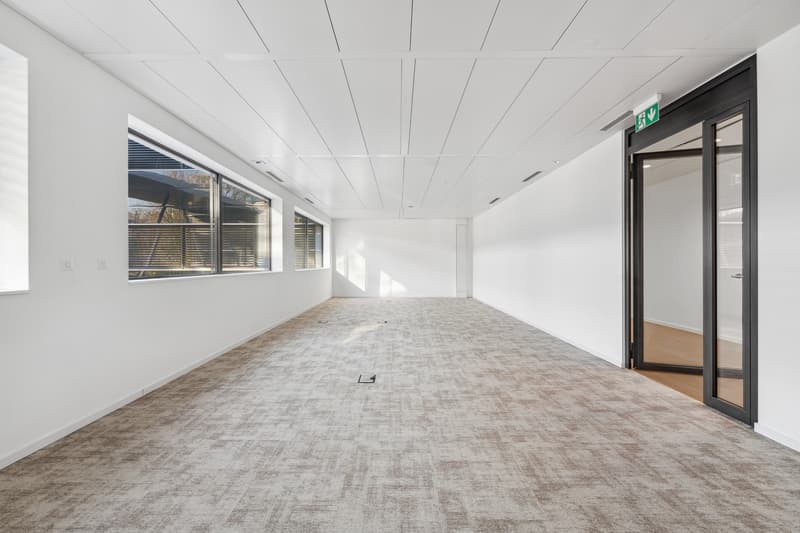Bureau de 142 m² à louer à Terre Bonne (6)