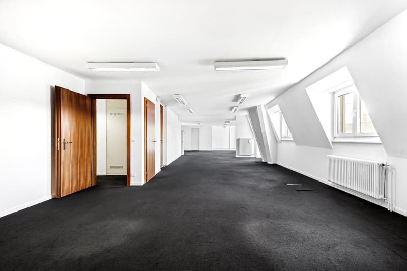 For rent: Bright 100 m² office, ideal for health professionals (4)