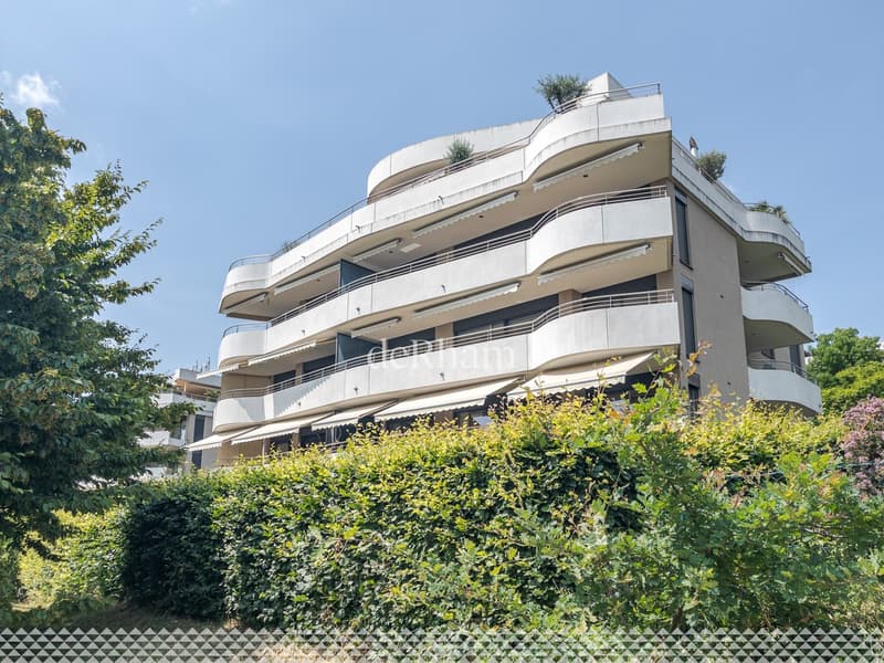 Meraviglioso appartamento di 5.5 locali con vista lago! (1)