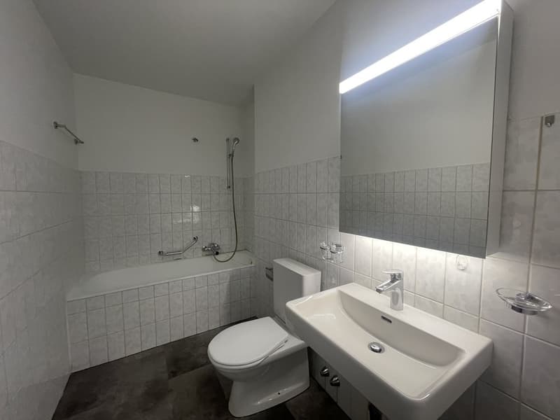 Image_2.jpg
