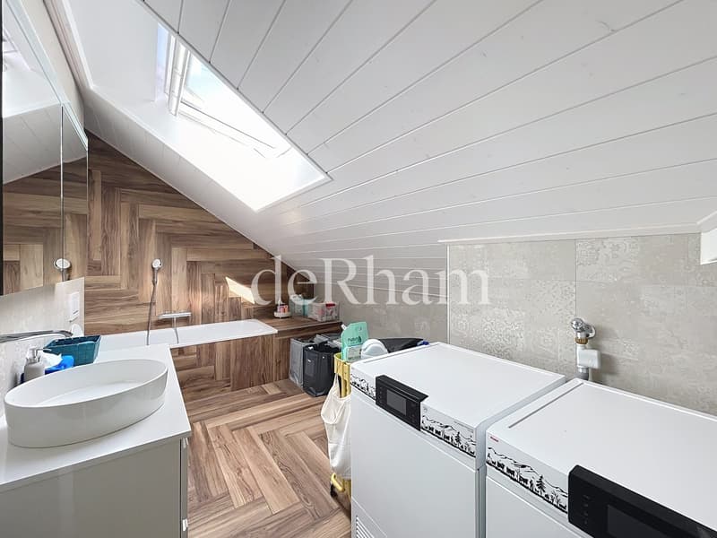Triplex dexception dans un écrin de verdure au Mont-sur-Lausanne! (8)