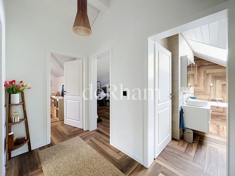 Triplex dexception dans un écrin de verdure au Mont-sur-Lausanne! (6)