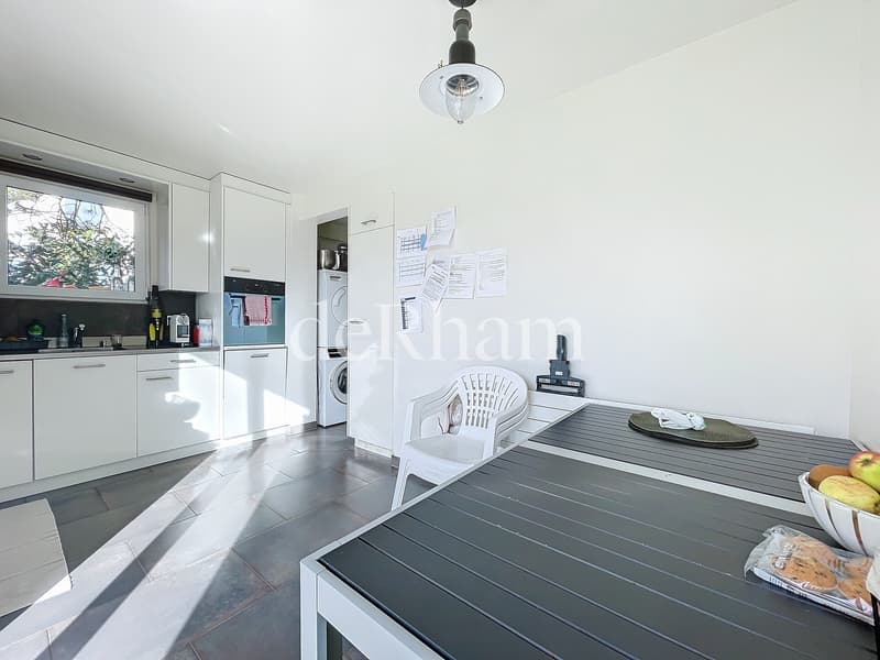Maison individuelle de 6.5 pièces d'env. 200m2 (5)