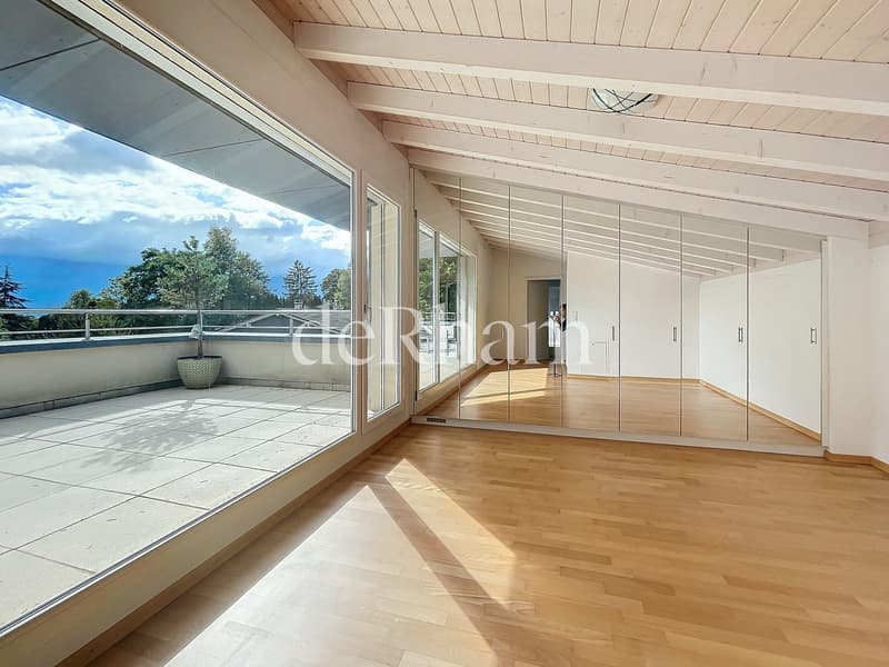 Splendide villa individuelle de 7 pièces en lisère de forêt! (5)